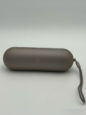 Apple Beats Pill in Champagne - Bluetooth Portable Speaker